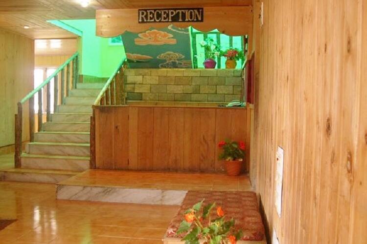 Lecoxy Ski Resort, Gangtok 2